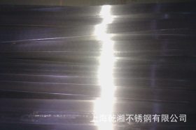 供应优质国标06CR18NI9扁铁 表面光亮拉丝的SS304扁铁