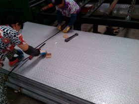 现货供应不锈钢防滑板 不锈钢轧花板板 不锈钢米勒板