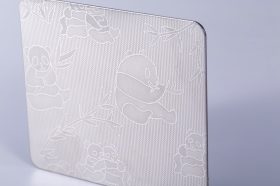生产批发不锈钢板本色小熊猫珠板款式新样价格实惠优质钢材