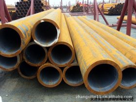 厂家销售16Mn材质化肥管国家标准GB6479-2000的碳锰钢无缝钢管