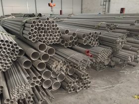 2015新型产品现货不锈钢工业无缝管　现货工业管304，316L，310S