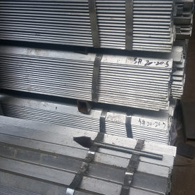 厂家专业生产工业镀锌角钢 热镀锌角钢 建筑装饰化工设备角钢q235