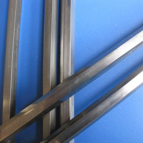 供应2Cr13不锈钢板 2Cr13耐热不锈钢材料 品质保证 规格齐全