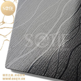 京津冀地区大量供应304不锈钢柳条纹压花板用于大型机械装饰