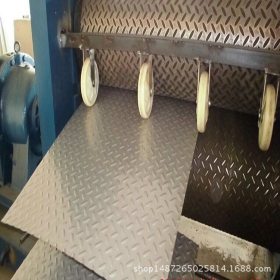 舞钢Q235BBW碳素花纹卷 优质结构防滑板 镀锌防滑板开平 现货销售