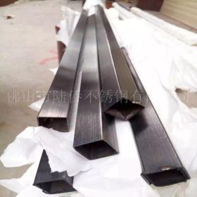 黑钛金不锈钢方管25*25拉丝黑钛金 不锈钢光面玫瑰金价格