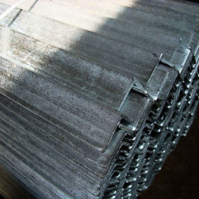 【热镀锌角铁】现货供应大厂货材质Q235热浸锌工艺热镀锌角铁