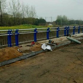 生产桥梁护栏/不锈钢复合管桥梁护栏/201-304不锈钢复合管护栏
