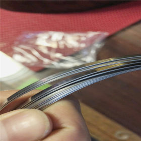 佛山供应304-0.6*2.8不锈钢扁丝 硬态圆边卷材 魔术流体手环用料