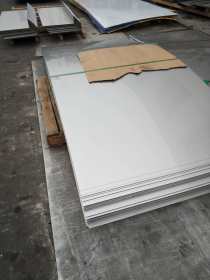 天津白钢板厂家，2mm304白钢板价格，拉丝贴膜白钢板裁剪折弯加工