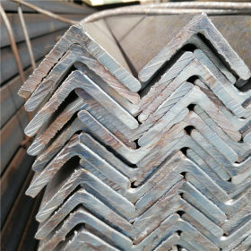 专业生产热浸锌角钢 40*4 30*3 50*50 镀锌角钢规格齐全现货供应