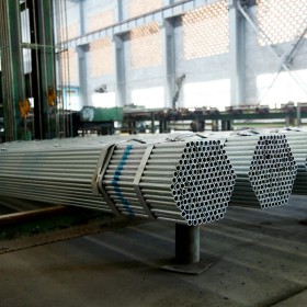 镀锌带管厂 可定做任何尺寸 厚度镀锌钢管