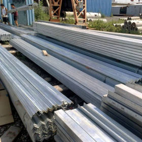 厂家供应Q235B不锈钢角钢 镀锌角铁等边角钢 支架结构用料角钢