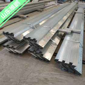 厂家供应 镀锌Z型钢 C型钢 规格全品质高价格低 诚信山东制造