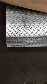 天津热轧开平板Q235B花纹板3mm镀锌花纹板