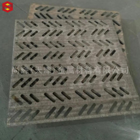 碳化铬堆焊耐磨钢板 高铬双金属复合耐磨板5+3  6+6复合耐磨钢板