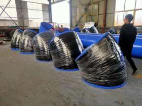 排水用碳钢直缝电阻焊小口径黑夹克聚氨酯保温镀锌螺旋管加工厂家