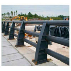 防撞护栏 供应安装 真材实料 安装快捷 服务周到 定制样品