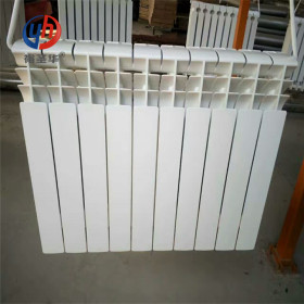 ur7002-800壁挂式压铸铝暖气片